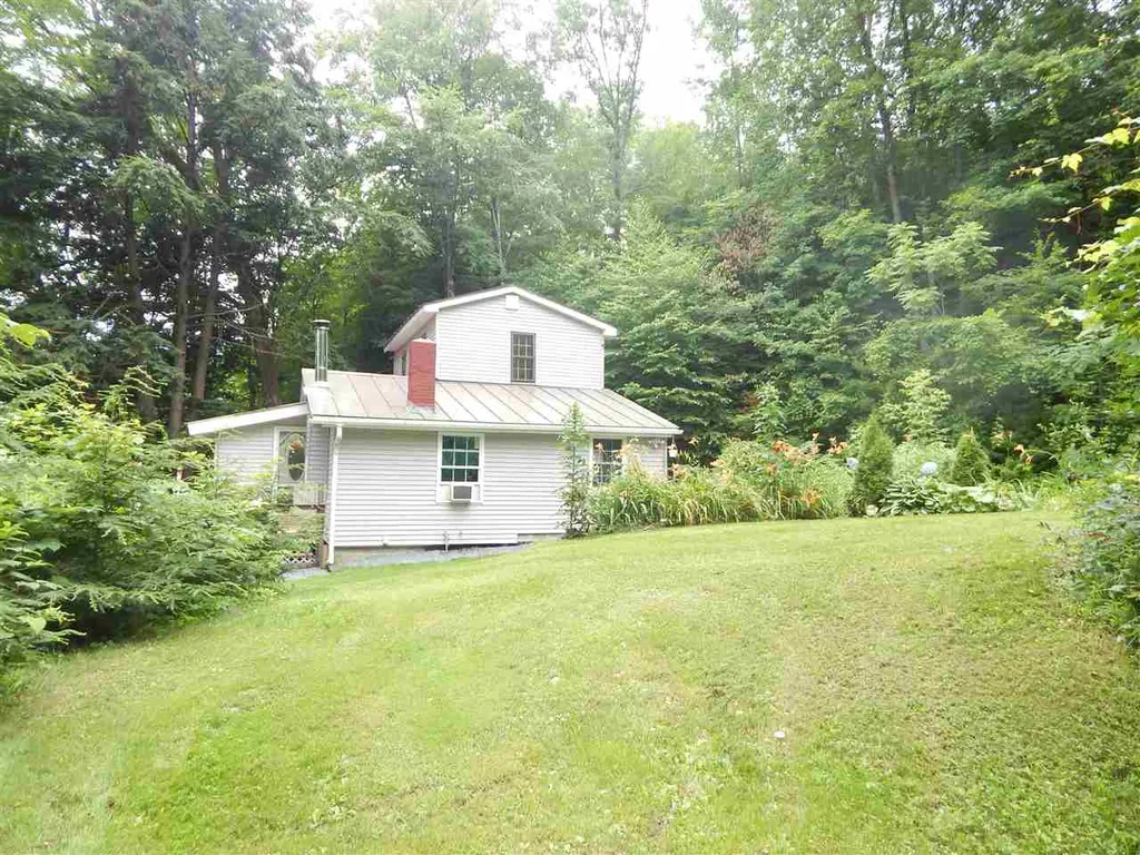 69 Belknap Lane Windsor VT 05089