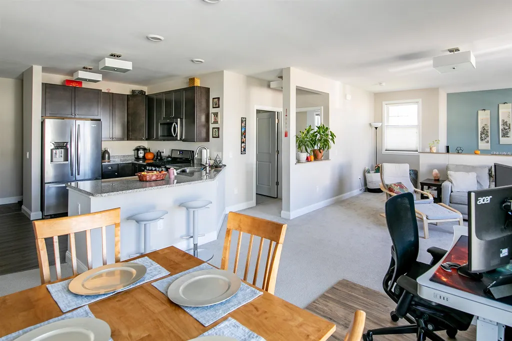 27 Kettle Pond Lane Williston VT 05495