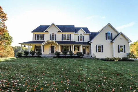 16 Brashlyn Lane Greenfield NH 03047