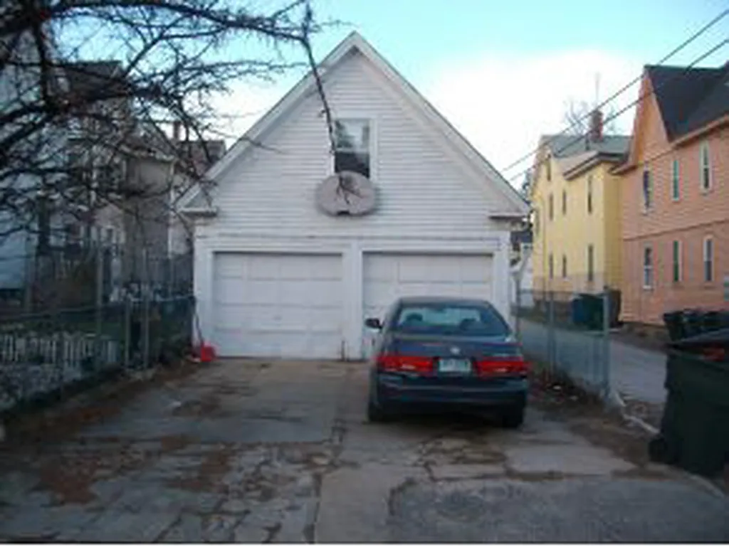 43 Cartier Street Manchester NH 03102
