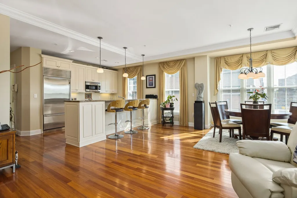 77 Hanover Street Portsmouth NH 03801