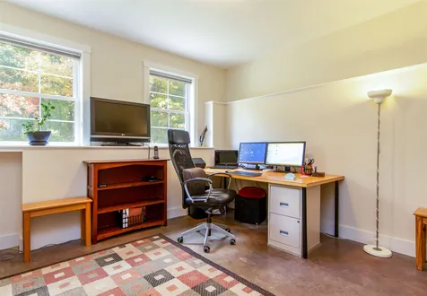 25 Logan Court Shelburne VT 05482