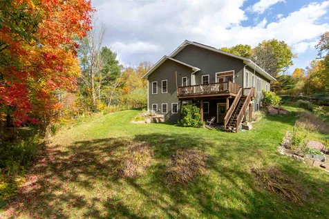 25 Logan Court Shelburne VT 05482