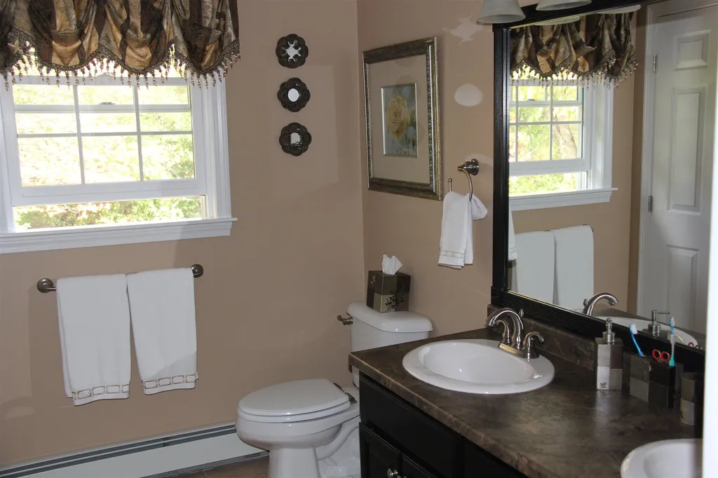72 Mountain Road Concord NH 03301