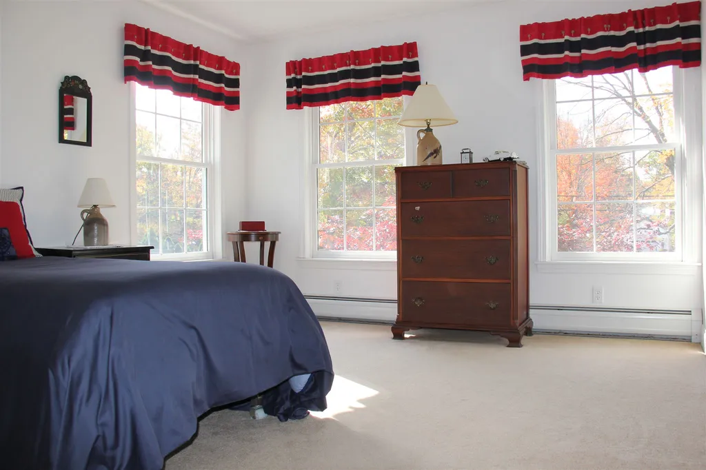 72 Mountain Road Concord NH 03301