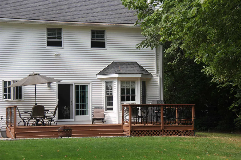 72 Mountain Road Concord NH 03301