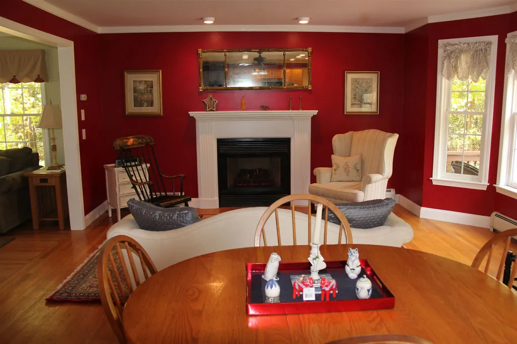 72 Mountain Road Concord NH 03301