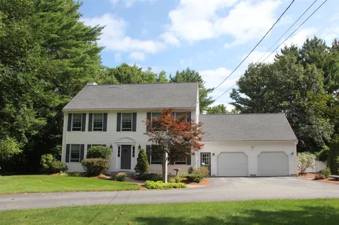 72 Mountain Road Concord NH 03301