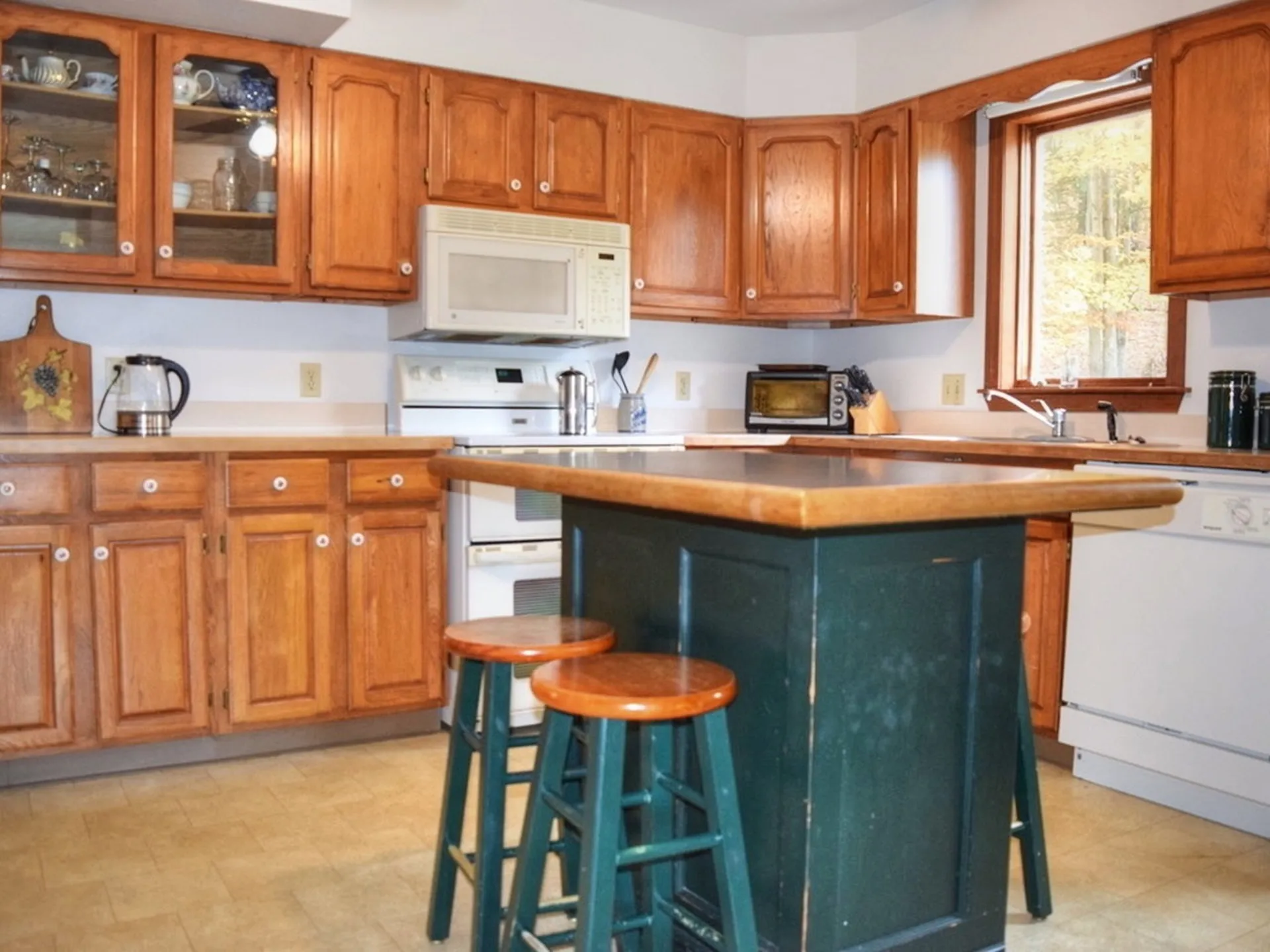 18 Woods End Drive Essex VT 05452