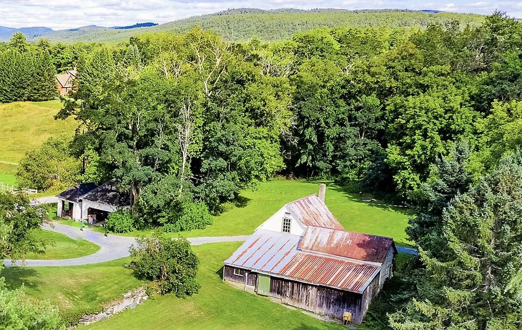 31 Loveland Road Norwich VT 05055