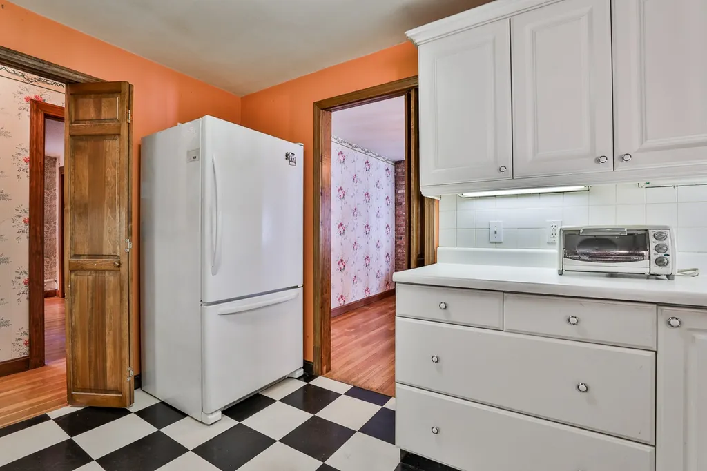 186 Wheeler Road Hollis NH 03049