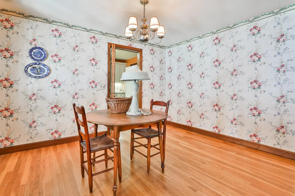 186 Wheeler Road Hollis NH 03049