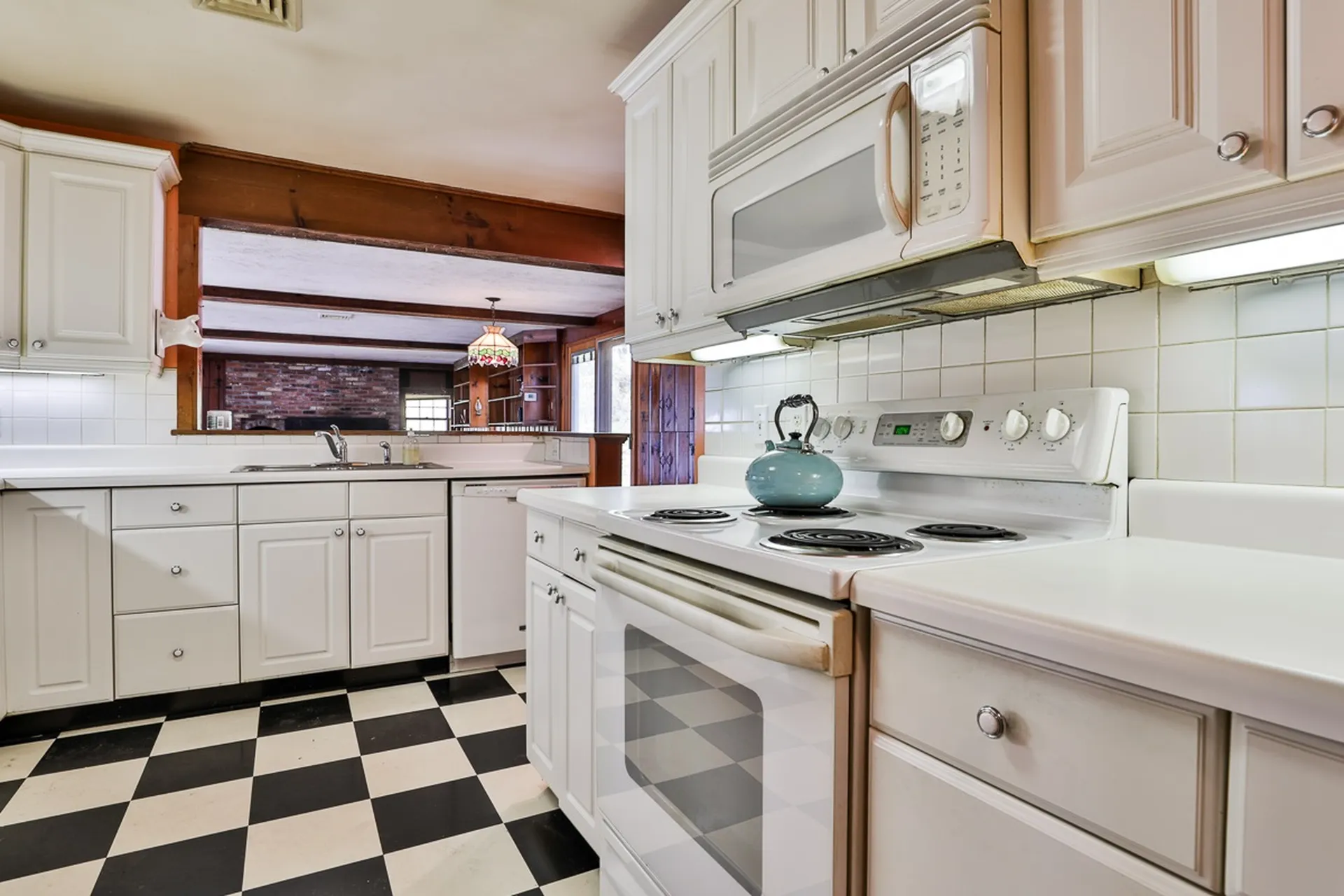 186 Wheeler Road Hollis NH 03049