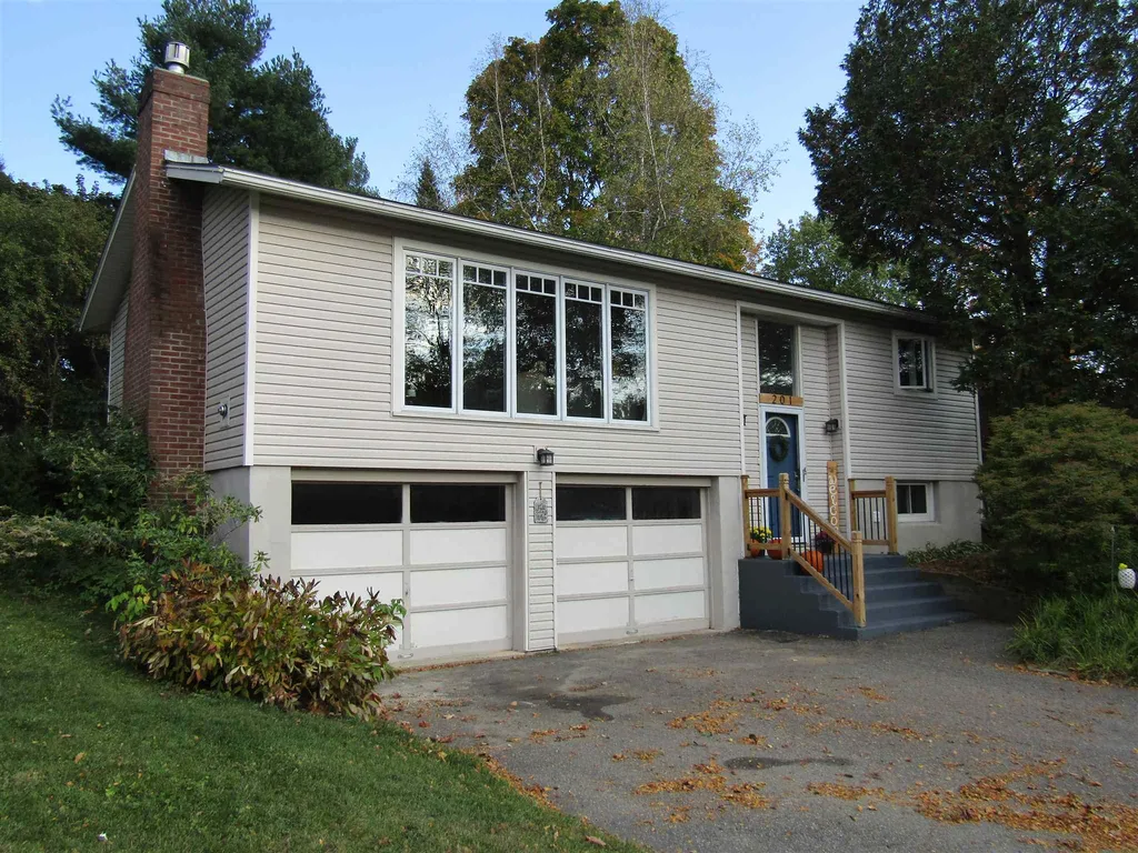 201 Stonybrook Drive Williston VT 05495