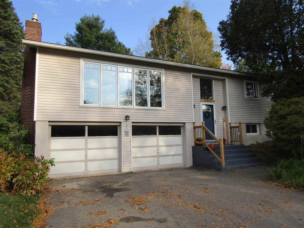 201 Stonybrook Drive Williston VT 05495