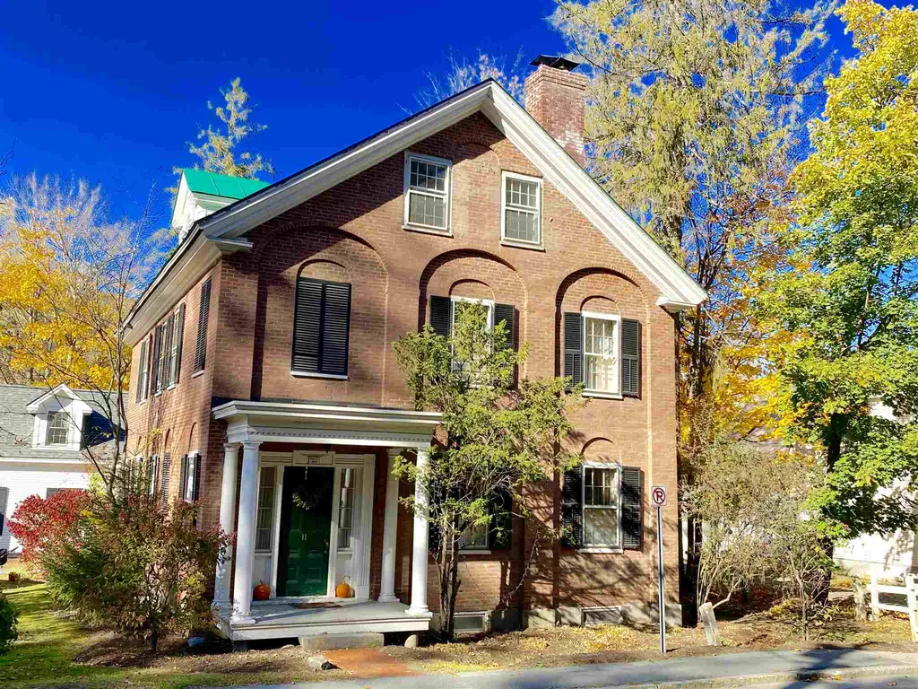 11 Church Street Woodstock VT 05091