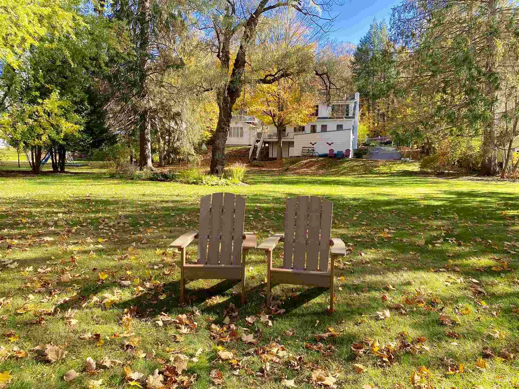 11 Church Street Woodstock VT 05091