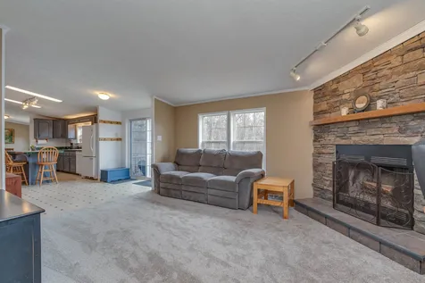 173 Lakeside Oaks Drive Barrington NH 03825