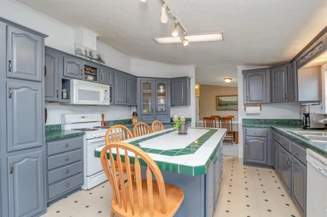 173 Lakeside Oaks Drive Barrington NH 03825