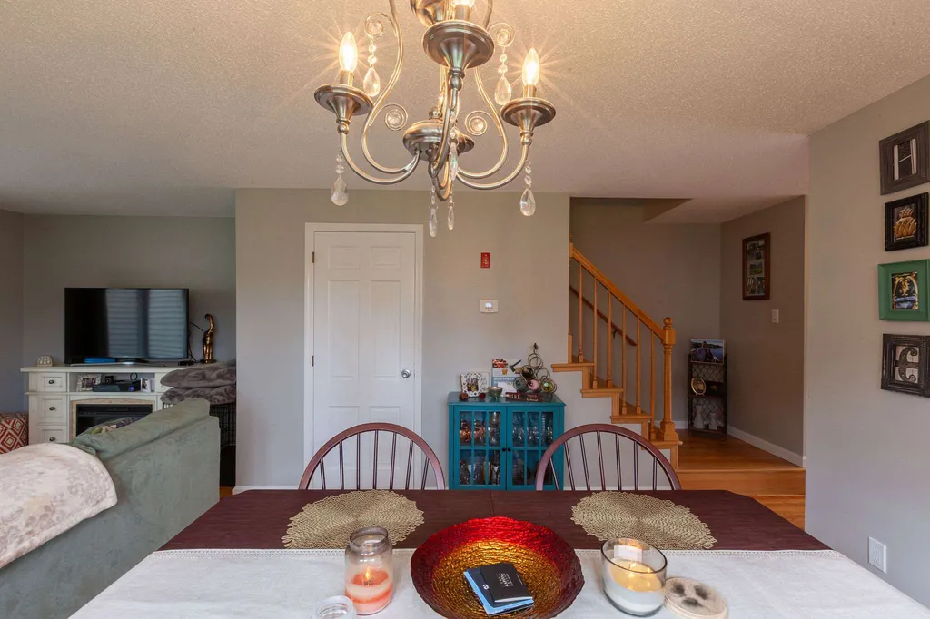 438 Fox Hollow Drive Hudson NH 03051