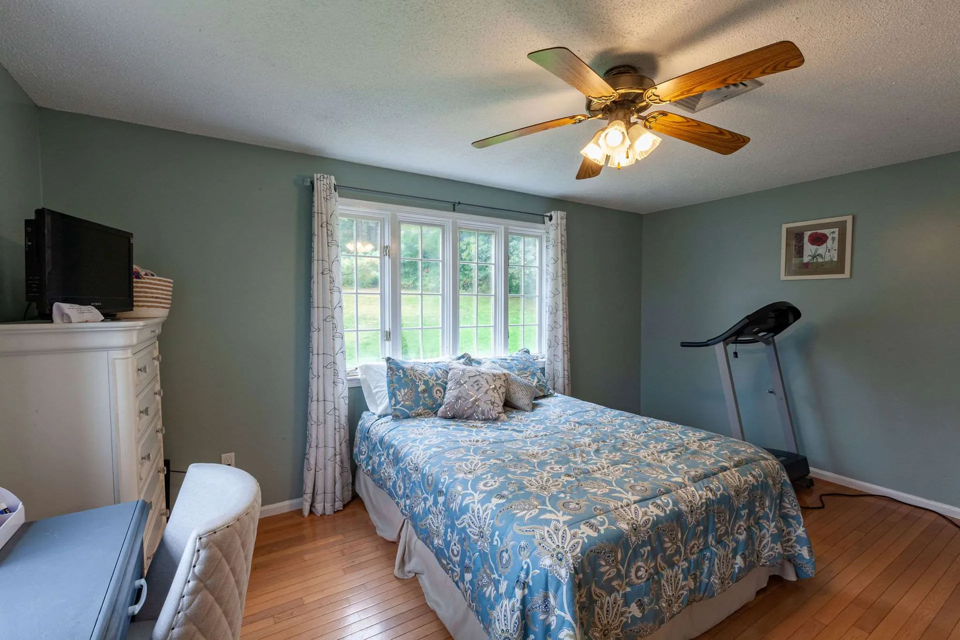 438 Fox Hollow Drive Hudson NH 03051