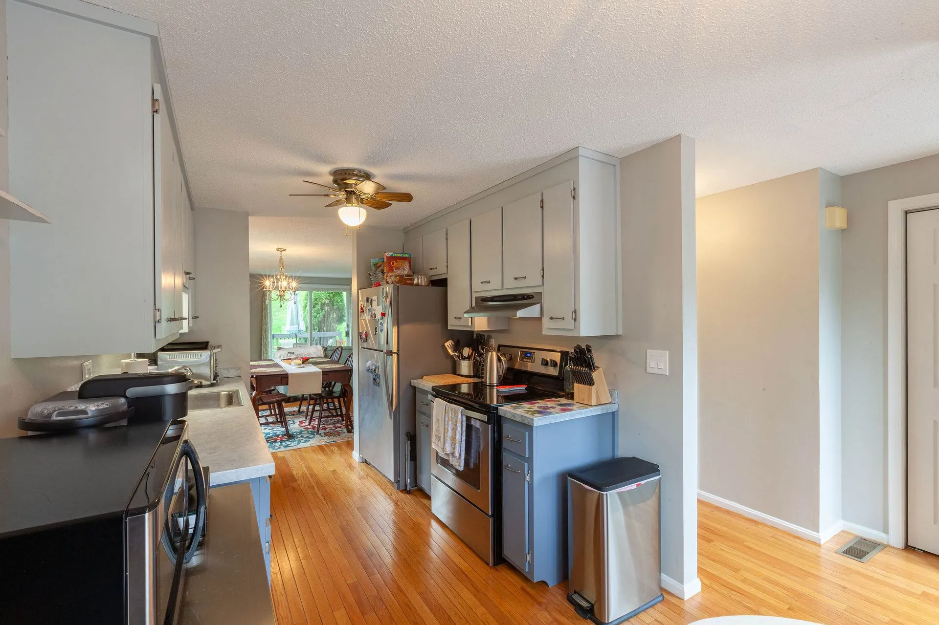 438 Fox Hollow Drive Hudson NH 03051