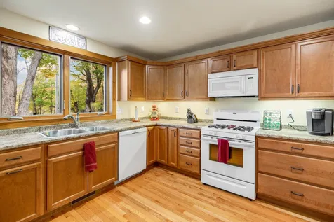 173 - 175 Old Town Farm Road Peterborough NH 03458