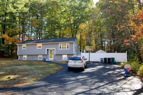 37 Waterville Drive Merrimack NH 03054