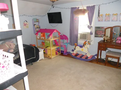 1 Derry Street Claremont NH 03743