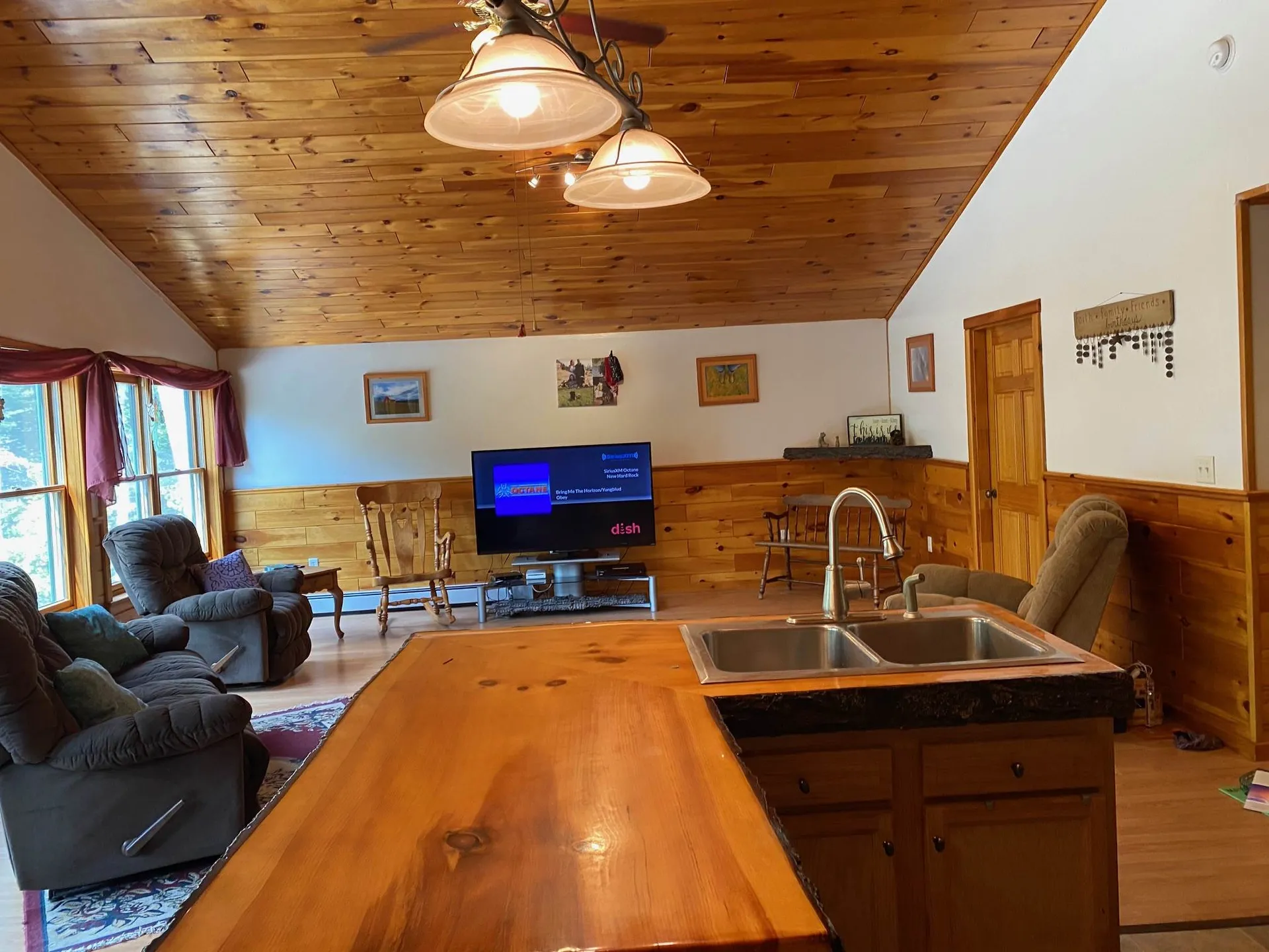 7 Mullins Lane Milan NH 03588