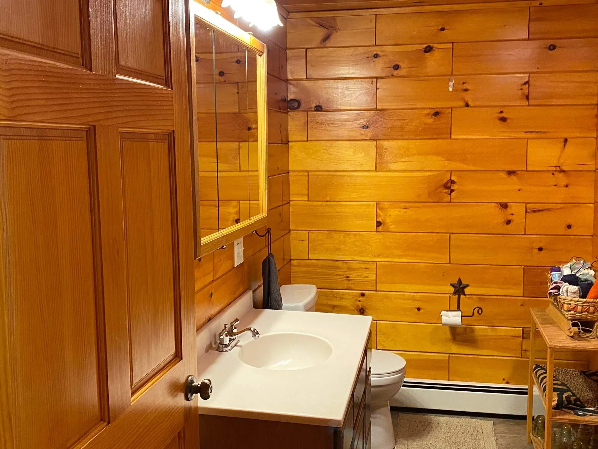7 Mullins Lane Milan NH 03588