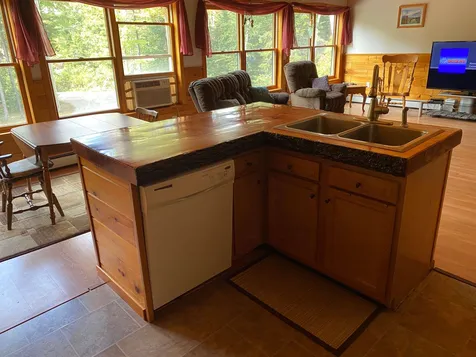 7 Mullins Lane Milan NH 03588