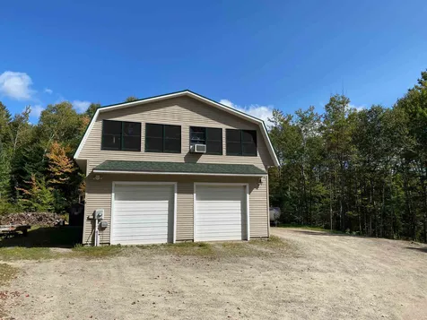 7 Mullins Lane Milan NH 03588
