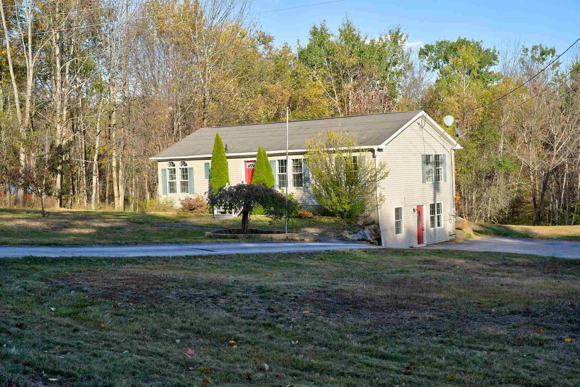 21 Thompson Road Pittsfield NH 03263