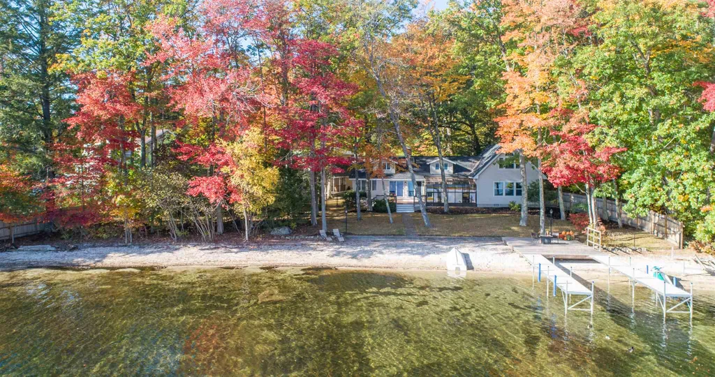 22 Watson Shore Road Moultonborough NH 03254