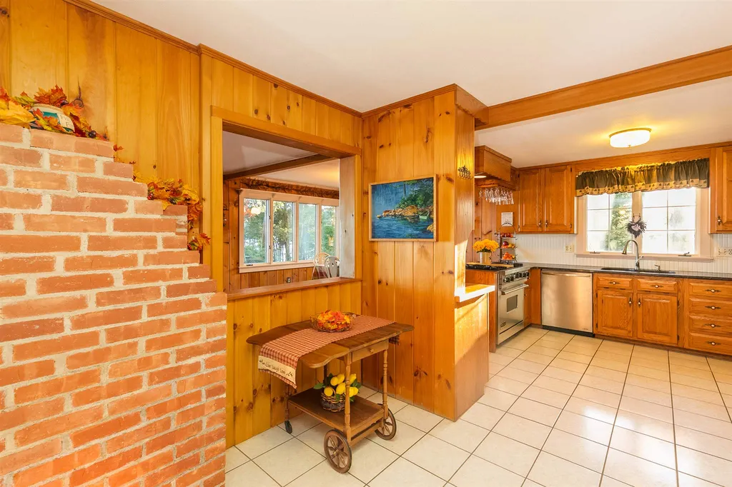 22 Watson Shore Road Moultonborough NH 03254