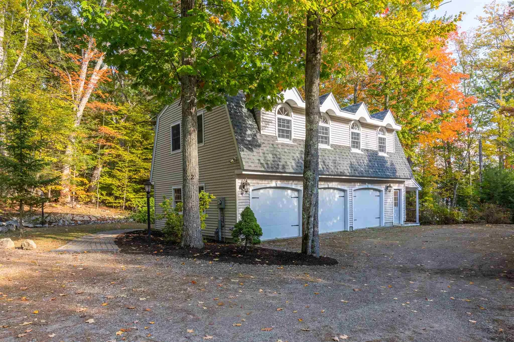22 Watson Shore Road Moultonborough NH 03254