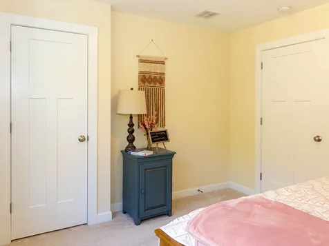 122 Mill Road Durham NH 03824