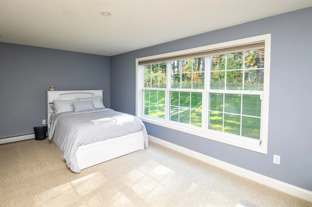 47 Lavoie Drive Essex VT 05452