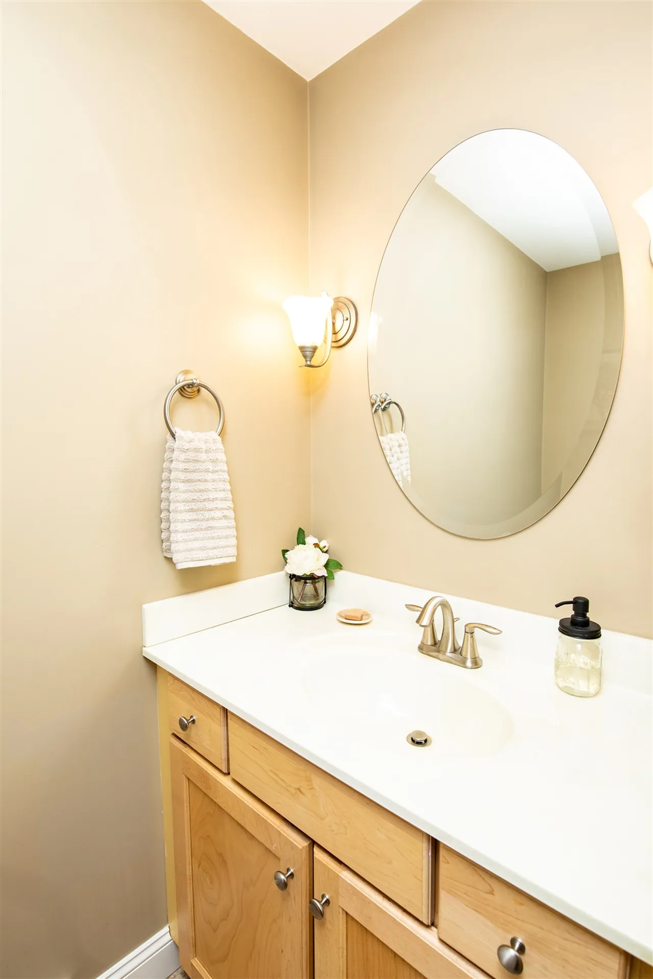 47 Lavoie Drive Essex VT 05452