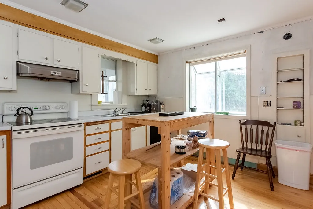 7 Wallingford Street Dover NH 03820
