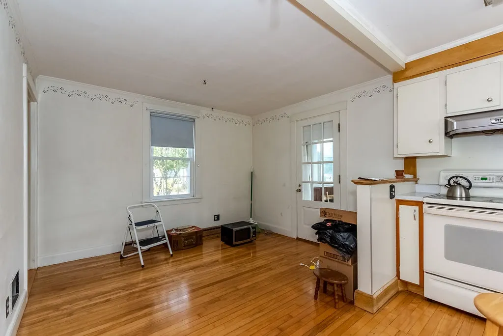 7 Wallingford Street Dover NH 03820
