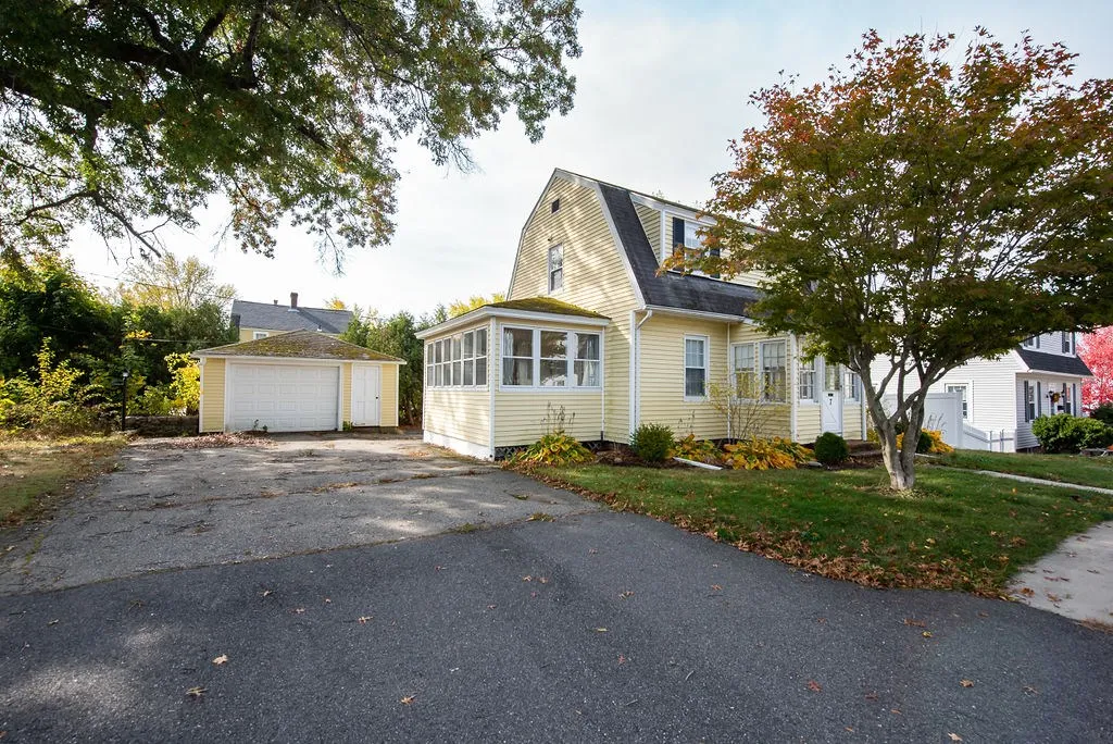 7 Wallingford Street Dover NH 03820