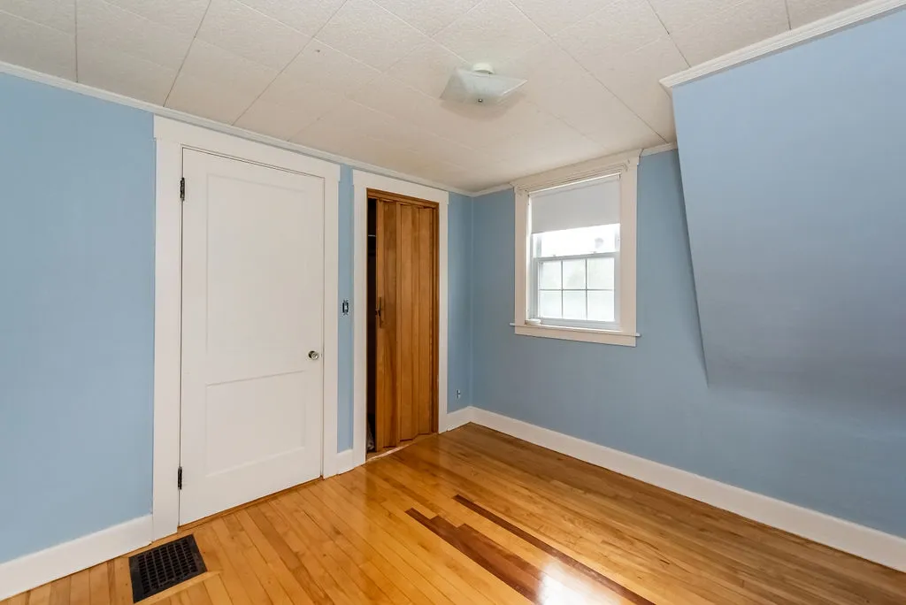 7 Wallingford Street Dover NH 03820