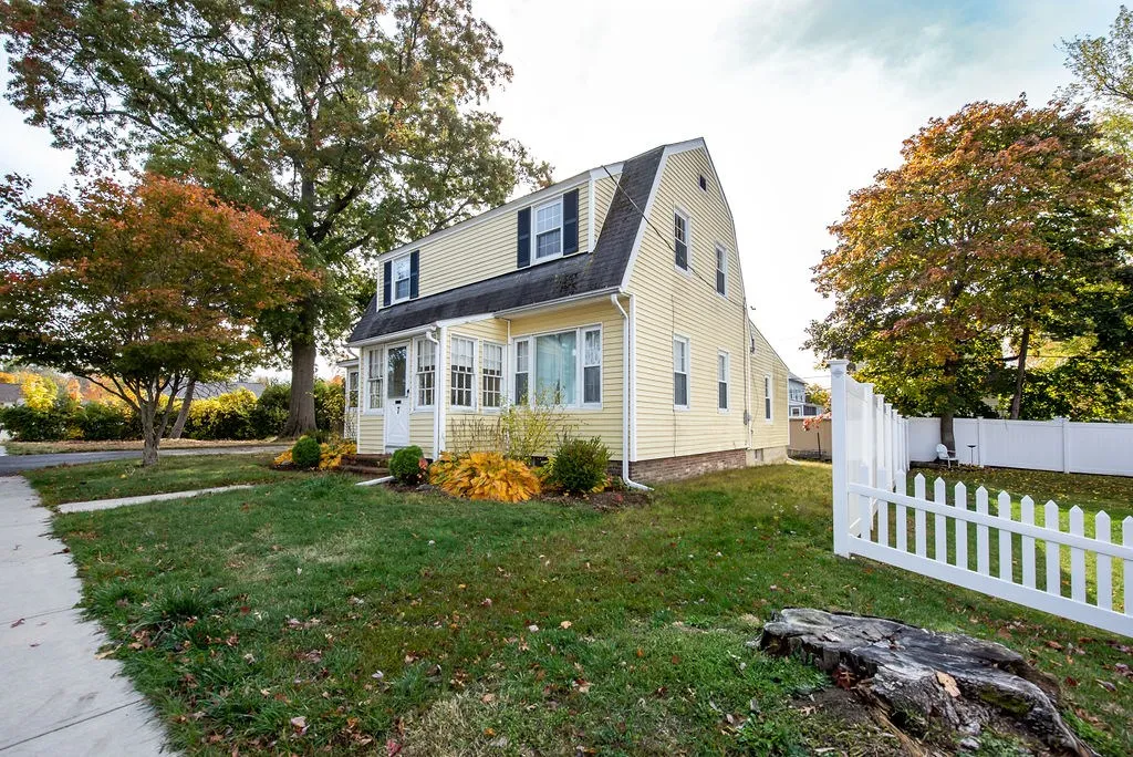 7 Wallingford Street Dover NH 03820