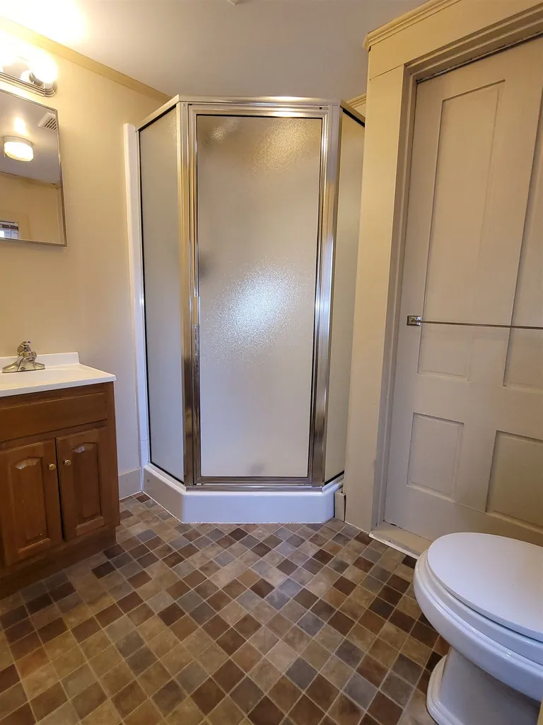 9 Hutchins Street Concord NH 03301