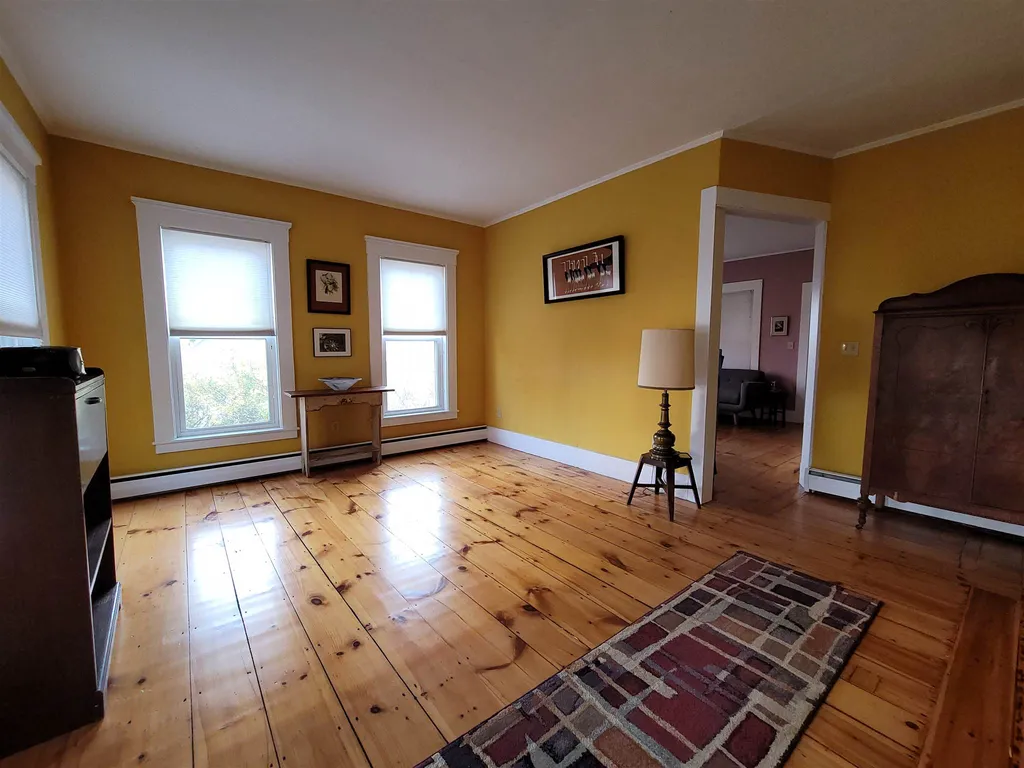 9 Hutchins Street Concord NH 03301