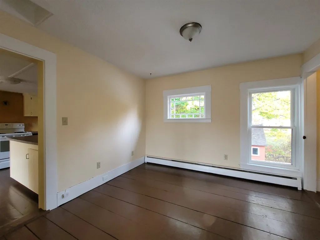 9 Hutchins Street Concord NH 03301