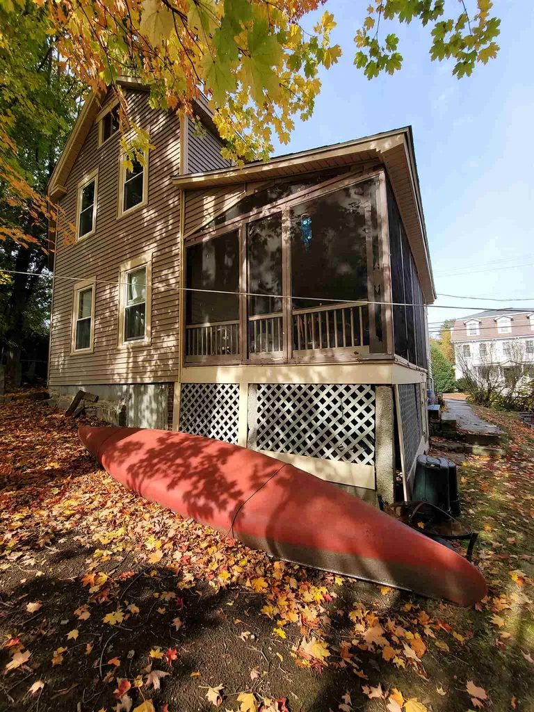 9 Hutchins Street Concord NH 03301