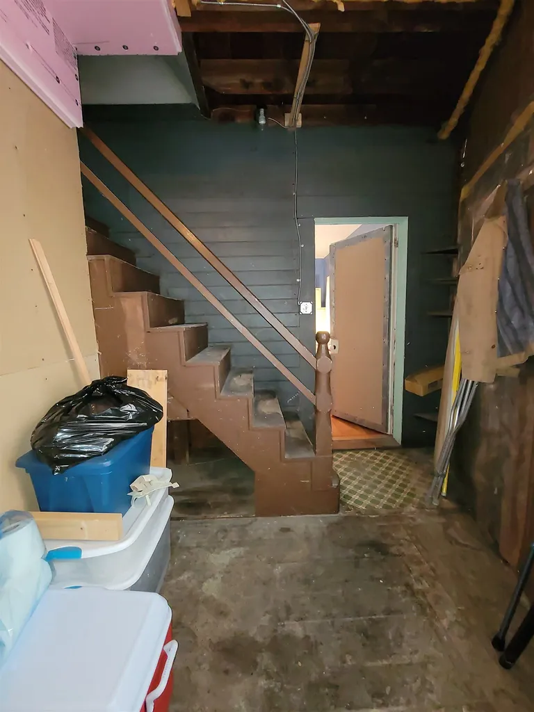 9 Hutchins Street Concord NH 03301